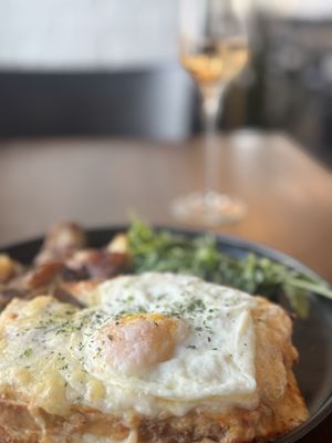 Le French DTC Belleview Station by null