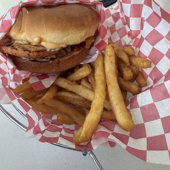 Salty’s at the SEA - Seafood Near Me - Seattle, Washington