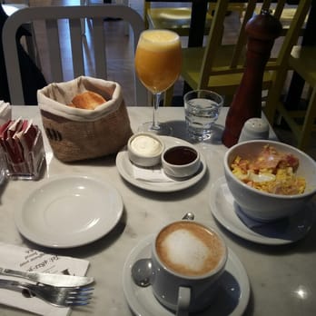 Tilo - Americano - Breakfast & Brunch Near Me - Buenos Aires, C Tilo - Americano - Breakfast & Brunch Near Me - Buenos Aires, C