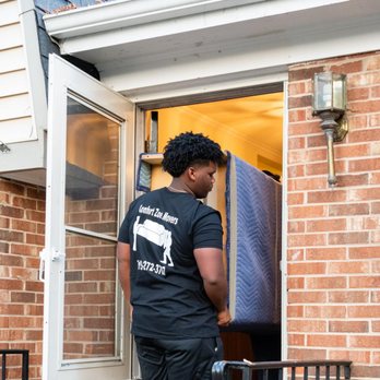 Comfort Zone Movers - Moving is a major step in life. With so many different factors to consider, it can often feel overwhelming... - Movers Near Me Comfort Zone Movers - Moving is a major step in life. With so many different factors to consider, it can often feel overwhelming... - Movers Near Me