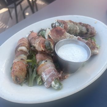Tavern On The Point - Point Poppers (6) - Cocktail Bars Near Me - Chicago, Illinois