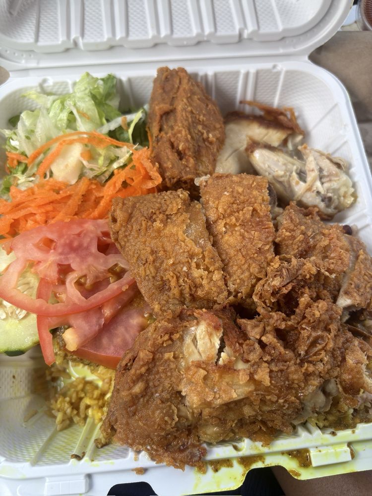 Food from Fried Chicken with the Sauce