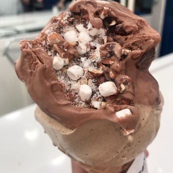 Morgenstern's - Rocky road - Ice Cream & Frozen Yogurt Near Me - New York, New York Morgenstern's - Rocky road - Ice Cream & Frozen Yogurt Near Me - New York, New York