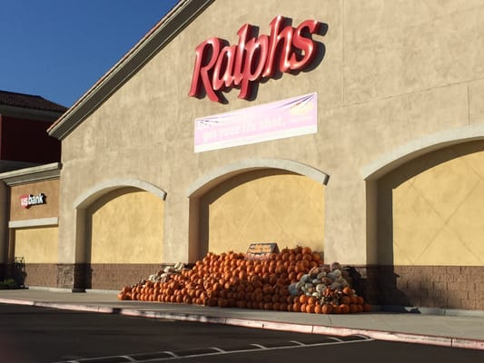 Ralphs by null