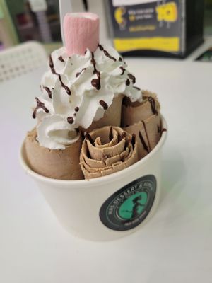 Mrs. Dessert & Kumpir محل حلويات عربي by null