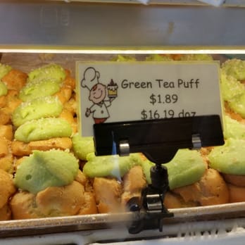Liliha Bakery - Bakeries Near Me - Honolulu, Hawaii