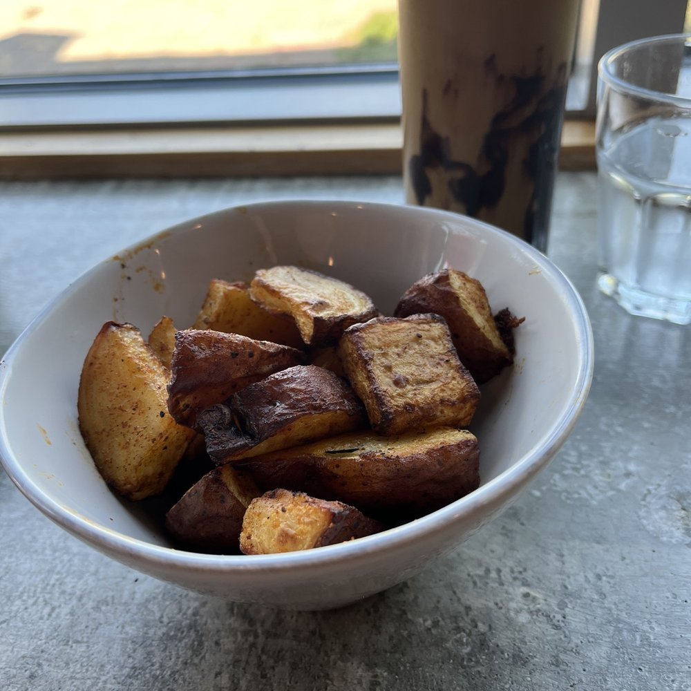 The Hub Cafe - Roasted Potatoes - Cafes Near Me - Lincoln, Nebraska The Hub Cafe - Roasted Potatoes - Cafes Near Me - Lincoln, Nebraska