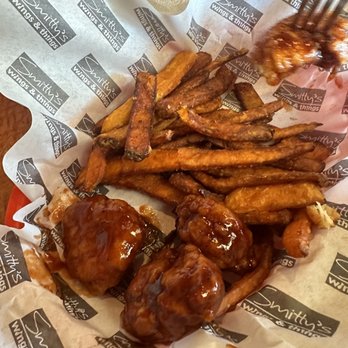 Smitty's Wings & Things - Chicken Wings Near Me - Stockton, California Smitty's Wings & Things - Chicken Wings Near Me - Stockton, California