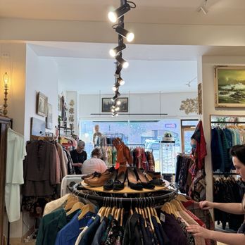 Rare Bird Vintage - Used, Vintage & Consignment Near Me - Bozeman, Montana Rare Bird Vintage - Used, Vintage & Consignment Near Me - Bozeman, Montana