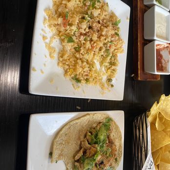 El Patron Cocina Mexicana - 1 taco and side of rice - Tacos Near Me - Tulsa, Oklahoma El Patron Cocina Mexicana - 1 taco and side of rice - Tacos Near Me - Tulsa, Oklahoma