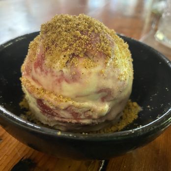 Manuela - Harry's Berries ice cream - New American Near Me - Los Angeles, California Manuela - Harry's Berries ice cream - New American Near Me - Los Angeles, California