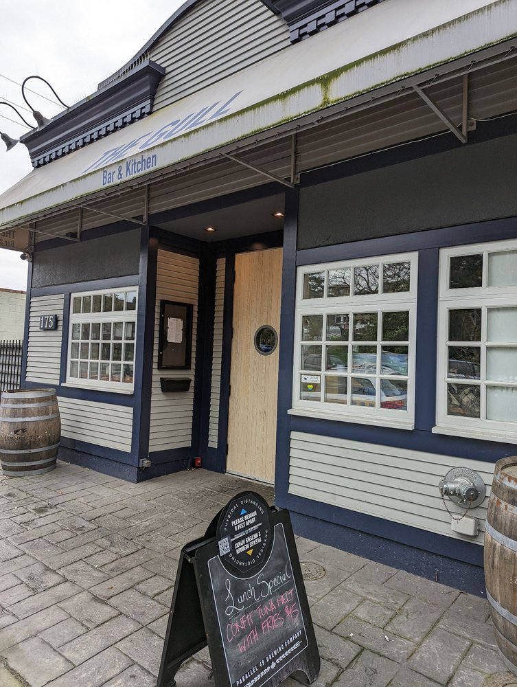 pub image