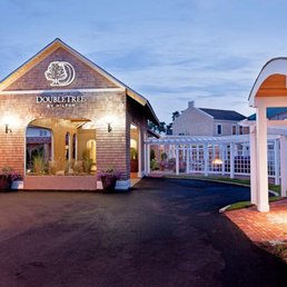Exterior outside entrance of DoubleTree by Hilton Hotel Cape Cod - Hyannis - Exterior - Hyannis, Massachusetts Exterior outside entrance of DoubleTree by Hilton Hotel Cape Cod - Hyannis - Exterior - Hyannis, Massachusetts