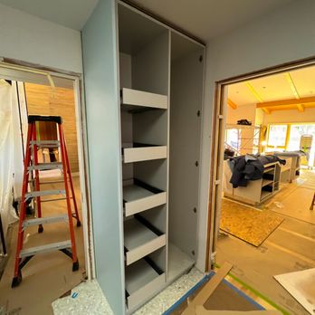 VRG Handyman Services - Kitchen custom cabinet installation - Carpenters Near Me VRG Handyman Services - Kitchen custom cabinet installation - Carpenters Near Me