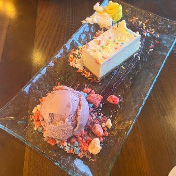 Shadows on the Hudson - Celebrate Cheesecake - New American Near Me - Poughkeepsie, New York