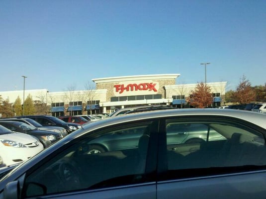 TJ MAXX - Updated October 2024 - 6601 E Lloyd Expy, Evansville, Indiana - Department Stores
