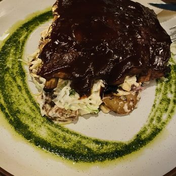 Earls Kitchen + Bar - The Ribs. 5/5! - New American Near Me - Boston, Massachusetts