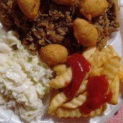 Roys Country Corral - Pulled pork plate - everything was delicious!