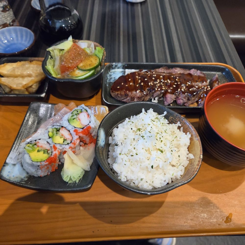 Projects Sushi - Japanese Near Me - Markham, Ontario Projects Sushi - Japanese Near Me - Markham, Ontario