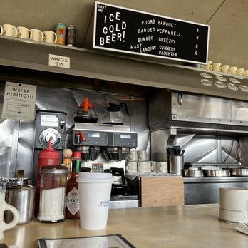 Palace Diner - Breakfast & Brunch Near Me - Biddeford, Maine