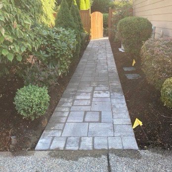 Aguiar Pavers - Path from driveway to the back yard. - Masonry/Concrete Near Me - Maple Valley, Washington Aguiar Pavers - Path from driveway to the back yard. - Masonry/Concrete Near Me - Maple Valley, Washington