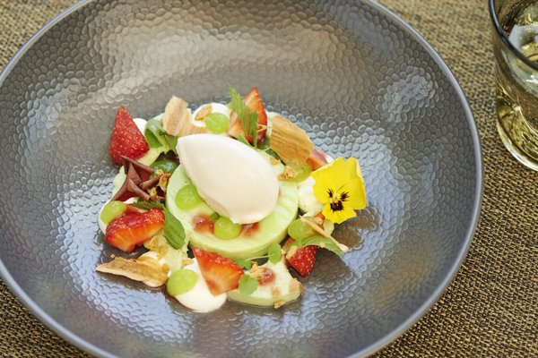 Hide & Seek - St. Moritz by null