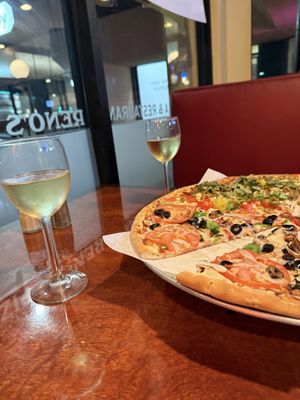 Reno's Pizzeria & Restaurant by null