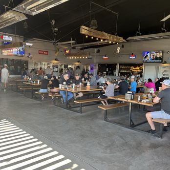 Brantley Creek Barbecue  - Eating area - Barbeque Near Me - Odessa, Texas