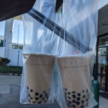 Bubbles&Tea - M size Oolong milk tea and Classic black milk tea w boba! - Bubble Tea Near Me - Rockville, Maryland Bubbles&Tea - M size Oolong milk tea and Classic black milk tea w boba! - Bubble Tea Near Me - Rockville, Maryland