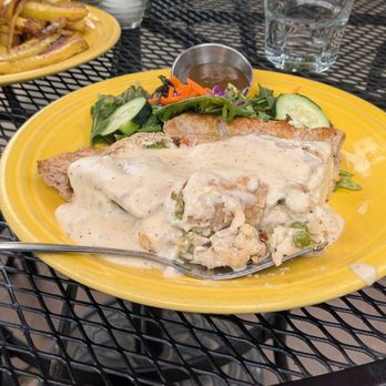 Farmhouse Cafe and Bakery - Cafes Near Me - Taos, New Mexico