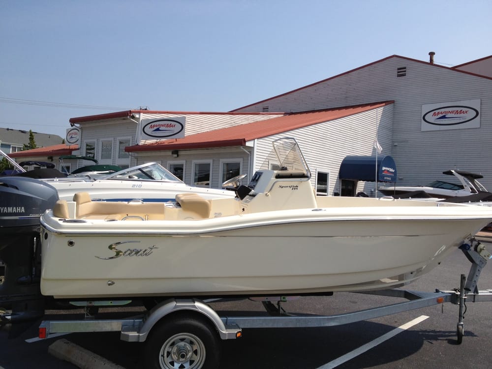 MarineMax - Somers Point Logo