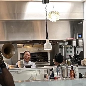 Roots Southern Table - Running Dunner Service on a Sunday Night. - Southern Near Me - Farmers Branch, Texas