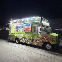 4 Seasons Halal Truck - Best halal food in queens