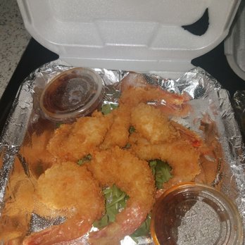 Basil & Co - take out Tamarind shrimp - Thai Near Me - Diamond Bar, California Basil & Co - take out Tamarind shrimp - Thai Near Me - Diamond Bar, California