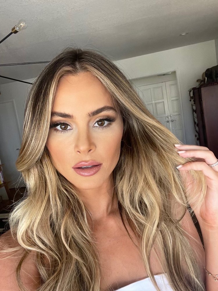 TIFFANY SCOTT SALON 148 Photos & 84 Reviews 3800 E Coast Hwy