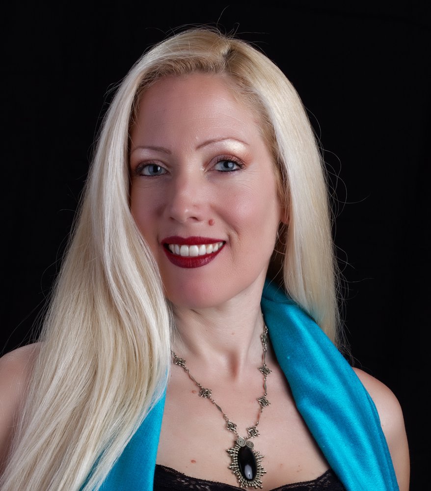 Vanessa Naja Pilates & Therapeutic Belly Dance Logo