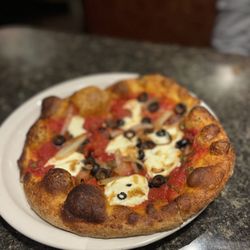Piesanos Stone Fired Pizza - St Augustine - 10 inch pizza