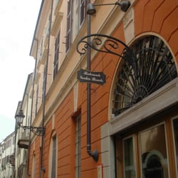 Vecchia Brenta - L'insegna