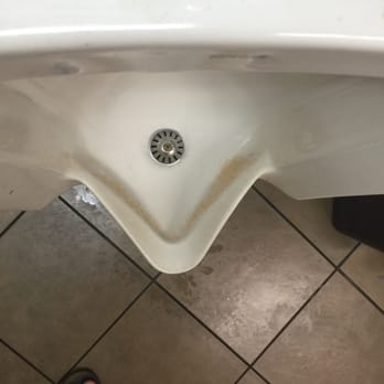 McDonald's - Disgusting. It would take weeks/months for this to build up. - Burgers Near Me - La Grange, Texas