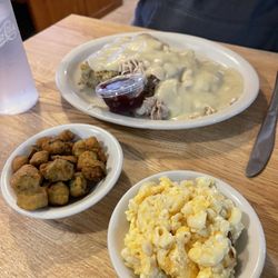 Coach House Restaurant - Turkey & dressing, macaroni and cheese & fried okra