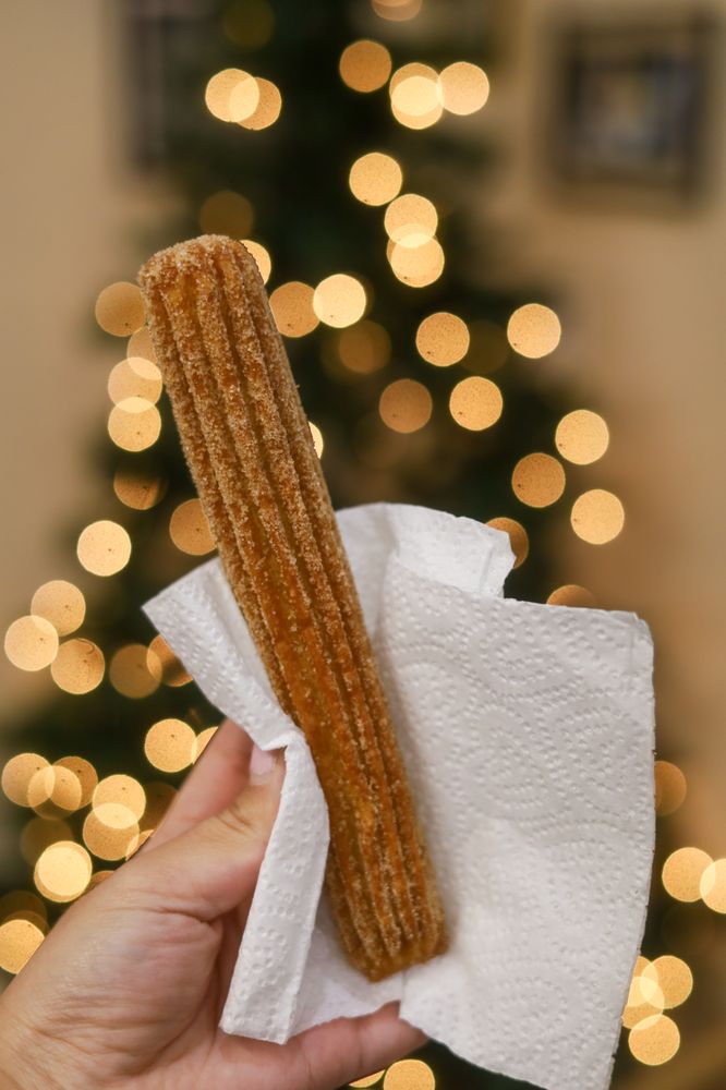Mr Churro Logo