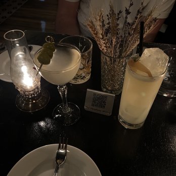 The Headless Widow - Cocktail Bars Near Me - New York, New York