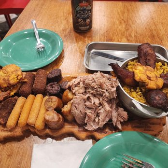 Deaverdura - Sampler - Puerto Rican Near Me - San Juan, Puerto Rico