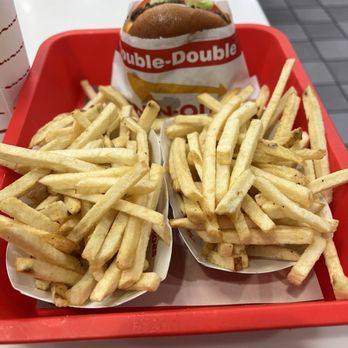 In-N-Out Burger - Fast Food Near Me - Santa Clara, California In-N-Out Burger - Fast Food Near Me - Santa Clara, California