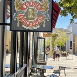 That's a picture of the place in Corte Madera that has Unfriendly cash register female