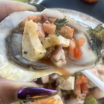 Mariscos El Faro #2 - Threw some mixed ceviche on a oyster - Food Trucks Near Me - Culver City, California