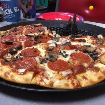 Chuck E. Cheese - Pizza Near Me - Pearl City, Hawaii Chuck E. Cheese - Pizza Near Me - Pearl City, Hawaii