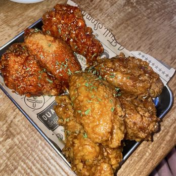 K-Bap & Wings - 6pc wings (spicy soy garlic, curry) - Korean Near Me - New York, New York K-Bap & Wings - 6pc wings (spicy soy garlic, curry) - Korean Near Me - New York, New York