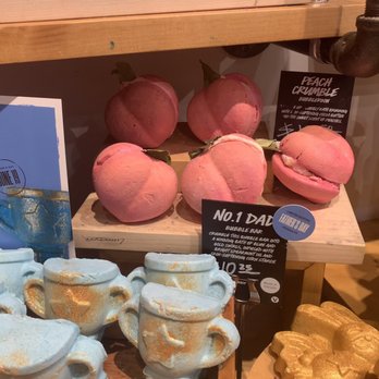 Lush - Cosmetics & Beauty Supply Near Me - Santa Rosa, California Lush - Cosmetics & Beauty Supply Near Me - Santa Rosa, California