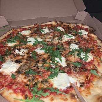 Upper Crust Pizzeria - Custom Pizza with Truffle Oil and Mushrooms - Pizza Near Me - Beverly Hills, California Upper Crust Pizzeria - Custom Pizza with Truffle Oil and Mushrooms - Pizza Near Me - Beverly Hills, California